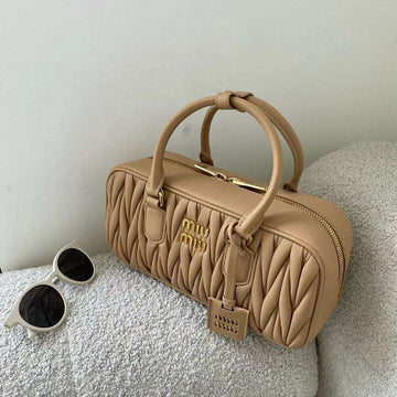 Miu Autumn and Winter Pleated Lambskin Boston Small Bowling Bag